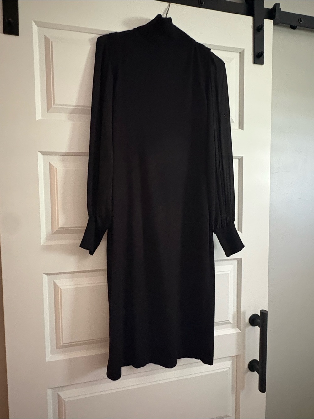 Vince Camuto Black Long-Sleeve Mock Neck Midi Dress